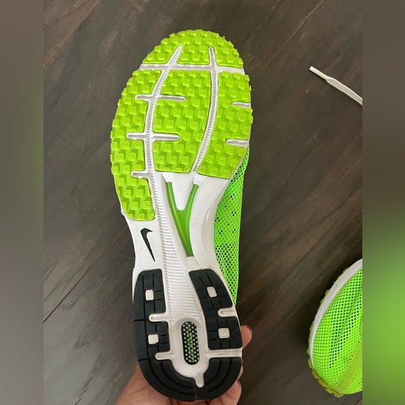 Nike new running racing flats, never worn - Picture 3 of 3